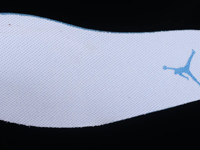 All categories Air Jordan Jordan series basketball shoes Air Jordan 1 Mid Air Jordan 1 Mid "University Blue" AJ1 Joe 1 gray North Carolina color China basketball shoes DX9276-100
